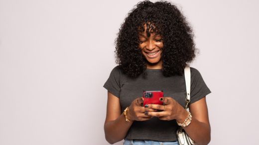 Beyond Borders: Multilingualism with Online Text-to-Speech Conversion